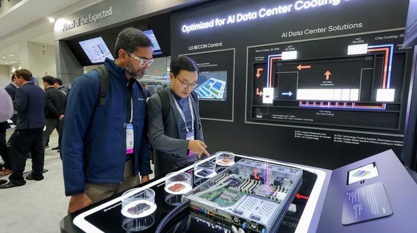 Two people explore AI technologies at a Data Centre conference